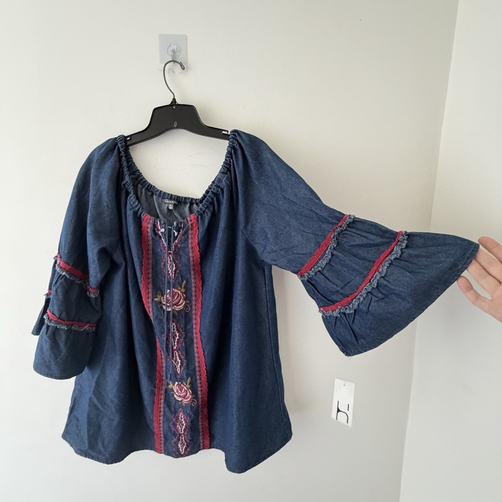 NWT Hannah Denim Embroidered Peasant Top XL Boho Bell Sleeve Blouse - Picture 8 of 10